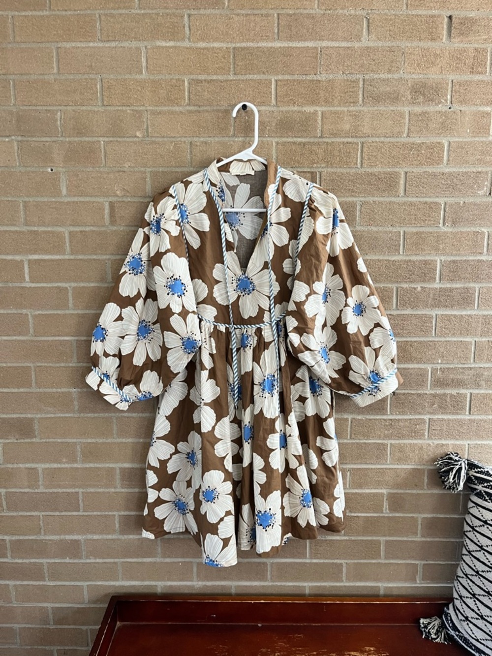 entro Brown Floral Mini Dress with White and Blue Blooms - Picture 2 of 4